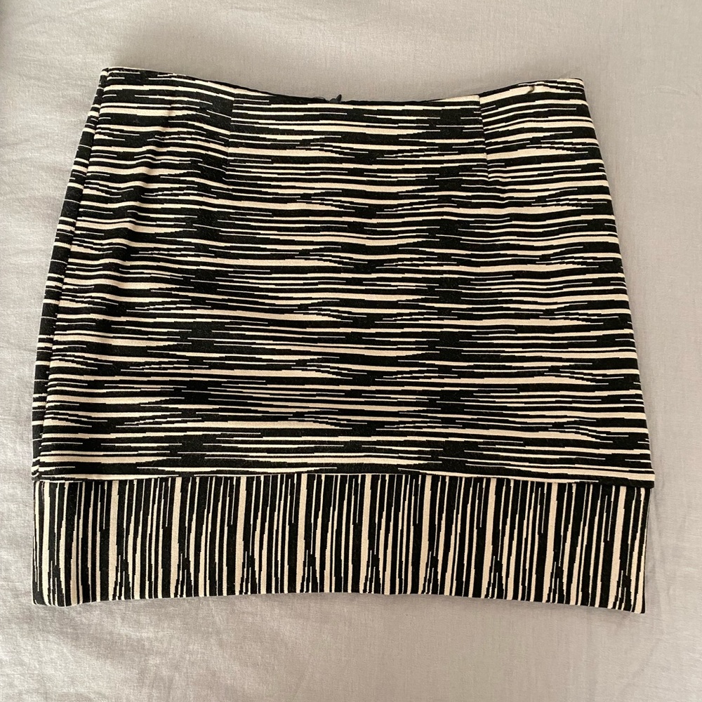 Trina Turk sz 6 miniskirt